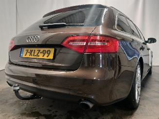 Audi A4 A4 Avant (B8) Combi 1.8 TFSI 16V (CJEB(Euro 5) [125kW]  (11-2011/12-20=
15) picture 5