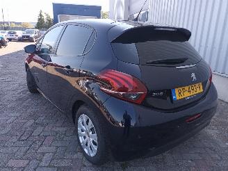 Peugeot 208 208 I (CA/CC/CK/CL) Hatchback 1.2 Vti 12V PureTech 82 (EB2F(HMZ)) [60k=
W]  (03-2012/12-2019) picture 4