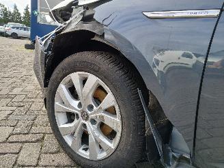 Renault Mégane Megane IV Estate (RFBK) Combi 5-drs 1.3 TCE 140 16V (H5H-450(H5H-A4)) =
[103kW]  (01-2018/...) picture 24