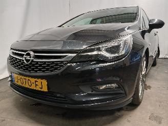 Auto incidentate Opel Astra Astra K Sports Tourer Combi 1.6 CDTI 136 16V (B16DTH(Euro 6)) [100kW] =
 (11-2015/12-2022) 2016/9