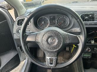 Volkswagen Polo Polo V (6R) Hatchback 1.2 TDI 12V BlueMotion (CFWA(Euro 5)) [55kW]  (1=
0-2009/05-2014) picture 19