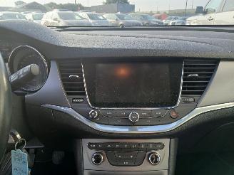 Opel Astra Astra K Sports Tourer Combi 1.6 CDTI 110 16V (B16DTU) [81kW]  (11-2015=
/12-2022) picture 16