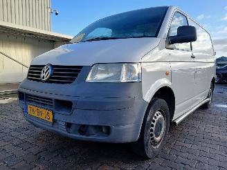 krockskadad bil auto Volkswagen Transporter Transporter T5 Van 2.5 TDi (BNZ) [96kW]  (04-2003/11-2009) 2009/2
