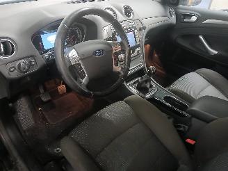 Ford Mondeo Mondeo IV Hatchback 2.0 16V Flexifuel (TBBA(Euro 5)) [107kW]  (03-2009=
/09-2014) picture 10