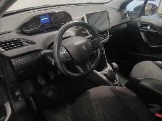 Peugeot 208 208 I (CA/CC/CK/CL) Hatchback 1.2 Vti 12V PureTech 82 (EB2F(HMZ)) [60k=
W]  (03-2012/12-2019) picture 11