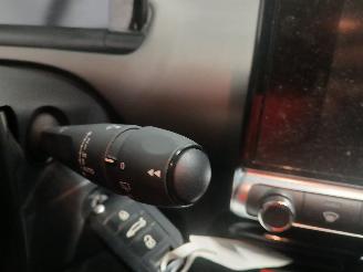 Citroën C4 C4 Cactus (0B/0P) Hatchback 5-drs 1.2 PureTech 82 12V (EB2F(HMZ)) [60k=
W]  (09-2014/...) picture 15