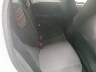 Citroën C1 C1 Hatchback 1.0 Vti 68 12V (1KR-FE(CFB)) [51kW]  (04-2014/04-2018) picture 10