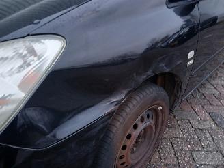 Toyota Corolla Corolla Verso (E12) MPV 1.6 16V VVT-i (3ZZFE) [81kW]  (01-2002/05-2004=
) picture 20