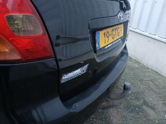 Toyota Corolla Corolla Verso (E12) MPV 1.6 16V VVT-i (3ZZFE) [81kW]  (01-2002/05-2004=
) picture 19