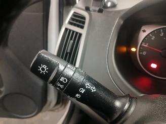 Hyundai I-20 i20 Hatchback 1.2i 16V (G4LA) [63kW]  (03-2012/12-2015) picture 13