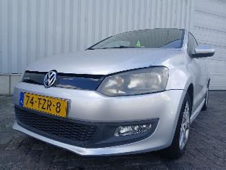 Voiture accidenté Volkswagen Polo Polo V (6R) Hatchback 1.2 TDI 12V BlueMotion (CFWA(Euro 5)) [55kW]  (1=
0-2009/05-2014) 2012/5