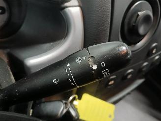 Peugeot Partner Partner Combispace MPV 1.6 16V (TU5JP4(NFU)) [80kW]  (07-2001/03-2008)= picture 15