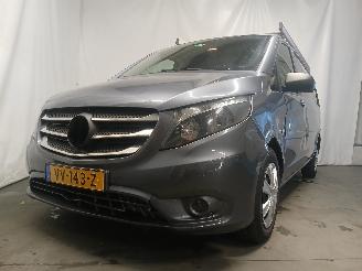 Schadeauto Mercedes Vito Vito (447.6) Van 2.2 114 CDI 16V (OM651.950) [100kW]  (10-2014/...) 2016/5