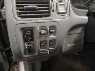 Honda Cr-v CR-V (RD1/3) SUV 2.0i 16V VTEC (B20Z1) [108kW]  (01-1999/07-2002) picture 13