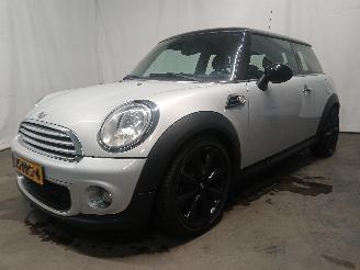 Mini Mini Mini (R56) Hatchback 1.6 16V Cooper (N16-B16A) [90kW]  (09-2009/11-201=
3) picture 3