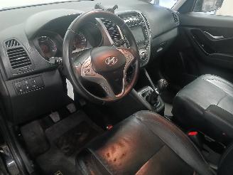 Hyundai Ix20 iX20 (JC) SUV 1.6i 16V (G4FC-G) [92kW]  (11-2010/07-2019) picture 12