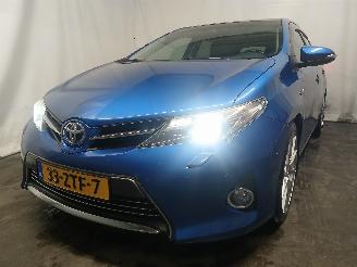 skadebil auto Toyota Auris Auris (E18) Hatchback 5-drs 1.8 16V Hybrid (2ZRFXE) [100kW]  (10-2012/=
03-2019) 2013/2