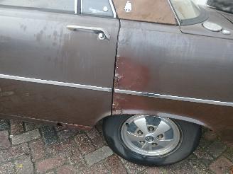 Rover P6 2000-3500 (P6) Sedan 3500 S (451) [135kW]  (04-1968/05-1976) picture 25