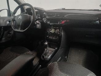 Citroën C3 C3 (SC) Hatchback 5-drs 1.2 VTi 82 12V (EB2F(HMZ)) [60kW]  (06-2012/09=
-2016) picture 10