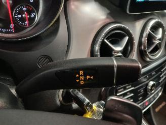 Mercedes Cla-klasse CLA (117.3) Sedan 1.6 CLA-180 16V (M270.910) [90kW]  (01-2013/03-2019)= picture 17