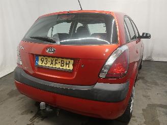 Kia Rio Rio II (DE) Hatchback 1.4 16V (G4EE) [71kW]  (03-2005/12-2011) picture 5
