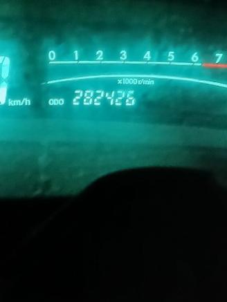 Toyota Yaris Yaris II (P9) Hatchback 1.3 16V VVT-i (2SZFE) [64kW]  (08-2005/11-2010=
) picture 2