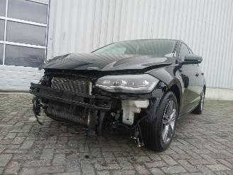 krockskadad bil auto Volkswagen Polo Polo VI (AW1) Hatchback 5-drs 1.6 TDI 16V 95 (DGTD) [70kW]  (11-2017/0=
2-2021) 2018/2