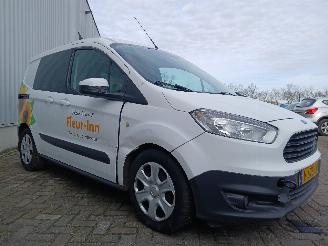 Ford Transit Transit Courier Van 1.5 TDCi 75 (UGCA) [55kW]  (02-2014/12-2023) picture 7