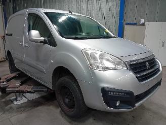 Peugeot Partner Partner (GC/GF/GG/GJ/GK) Van 1.6 BlueHDi 100 (DV6FD(BHY)) [73kW]  (04-=
2014/12-2018) picture 2