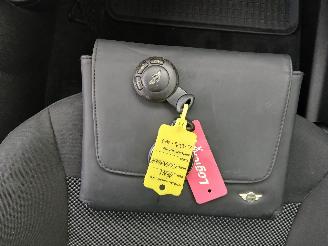 Mini Clubman Clubman (R55) Combi 1.6 16V Cooper (N12-B16A) [88kW]  (10-2007/12-2013=
) picture 19