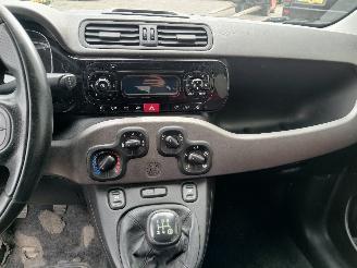 Fiat Panda Panda/Pandina (312) Hatchback 0.9 TwinAir Turbo 85 (312.A.2000) [63kW]=
  (02-2012/...) picture 16