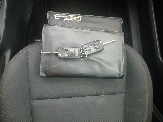 Skoda Fabia Fabia II (5J) Hatchback 5-drs 1.2 TSI (CBZA) [63kW]  (03-2010/12-2014)= picture 21