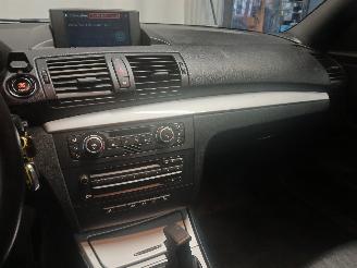 BMW 1-serie 1 serie (E88) Cabrio 120i 16V (N43-B20A) [125kW]  (12-2007/10-2013) picture 15