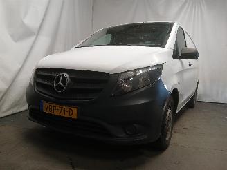 Auto incidentate Mercedes Vito Vito (447.6) Van 2.2 116 CDI 16V (OM651.950) [120kW]  (10-2014/...) 2016/12