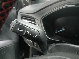 Ford Focus Focus 4 Hatchback 1.0 Ti-VCT EcoBoost 12V 125 (B7DA) [92kW]  (01-2018/=
12-2025) picture 15