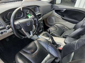 Volvo V-40 V40 (MV) Hatchback 5-drs 1.6 D2 (D4162T) [84kW]  (03-2012/12-2016) picture 9