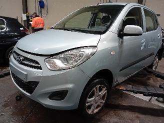 Vrakbiler auto Hyundai I-10 i10 (F5) Hatchback 1.1i 12V (G4HG5) [51kW]  (04-2011/12-2013) 2011/6