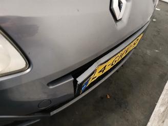 Renault Twingo Twingo II (CN) Hatchback 3-drs 1.2 (D7F-800(Euro 4)) [43kW]  (03-2007/=
09-2014) picture 17