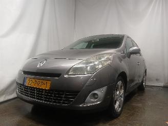  Renault Scenic Grand Scénic III (JZ) MPV 2.0 16V CVT (M4R-F713) [103kW]  (02-2009/1=
2-2016) 2011/3