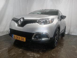 skadebil auto Renault Captur Captur (2R) SUV 0.9 Energy TCE 12V (H4B-400(H4B-A4)) [66kW]  (06-2013/=
=2E..) 2015/4