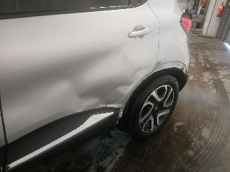 Renault Captur Captur (2R) SUV 0.9 Energy TCE 12V (H4B-400(H4B-A4)) [66kW]  (06-2013/=
=2E..) picture 19