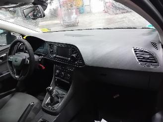 Seat Leon Leon (5FB) Hatchback 5-drs 1.4 TSI 16V (CMBA) [90kW]  (11-2012/10-2016=
) picture 5