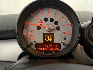 Mini Mini Mini (R56) Hatchback 1.6 16V One (N16-B16A) [55kW]  (03-2010/11-2013) picture 19