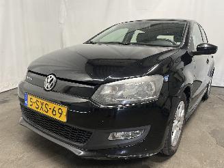 krockskadad bil auto Volkswagen Polo Polo V (6R) Hatchback 1.2 TDI 12V BlueMotion (CFWA(Euro 5)) [55kW]  (1=
0-2009/05-2014) 2013/12