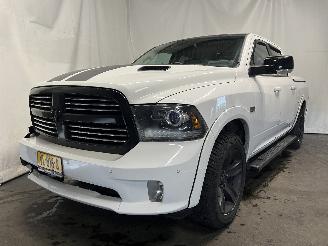 Voiture accidenté RAM 1500 1500 Standard Cab (DS) Pick-up 5.7 Hemi V8 (EZH) [295kW]  (09-2012/12-=
2018) 2015/11