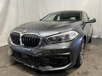 Auto incidentate BMW 1-serie 1 serie (F40) Hatchback 116d 1.5 12V TwinPower (B37-C15A) [85kW]  (07-=
2019/...) 2019/10