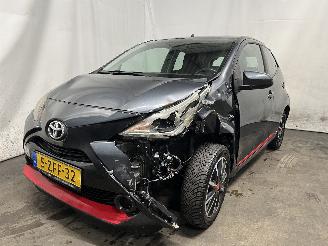 Avarii autoturisme Toyota Aygo Aygo (B40) Hatchback 1.0 12V VVT-i (1KR-FE) [51kW]  (05-2014/06-2018) 2015/1