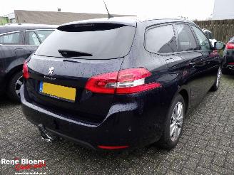 škoda osobní automobily Peugeot 308 1.2 Puretech Exectuive 110pk 2018/7