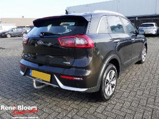 skadebil auto Kia Niro 1.6 GDi Hybrid Style Edition 2017/7