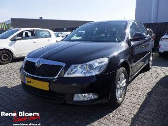 damaged passenger cars Skoda Octavia 1.2 TSI Ambition Business Line 105pk 2012/3